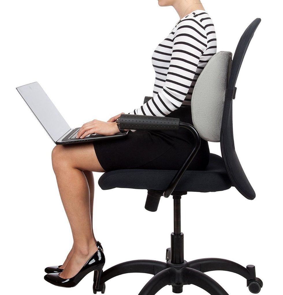 11 Best Lumbar Support for Office Chairs (2022) | Comfy Pillows